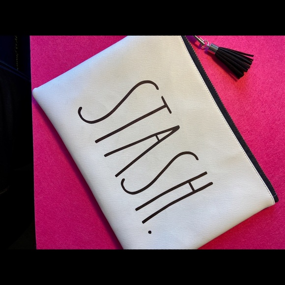 “STASH”, Pouch & Mask - Picture 2 of 4